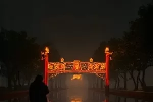 第九次搬家生活剧封面，堆在楼道里的纸箱与胶带